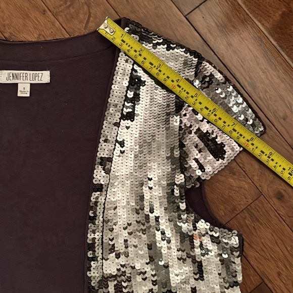 Black and Silver Sequin Short Sleeve Cardigan / Shrug - Picture 5 of 6